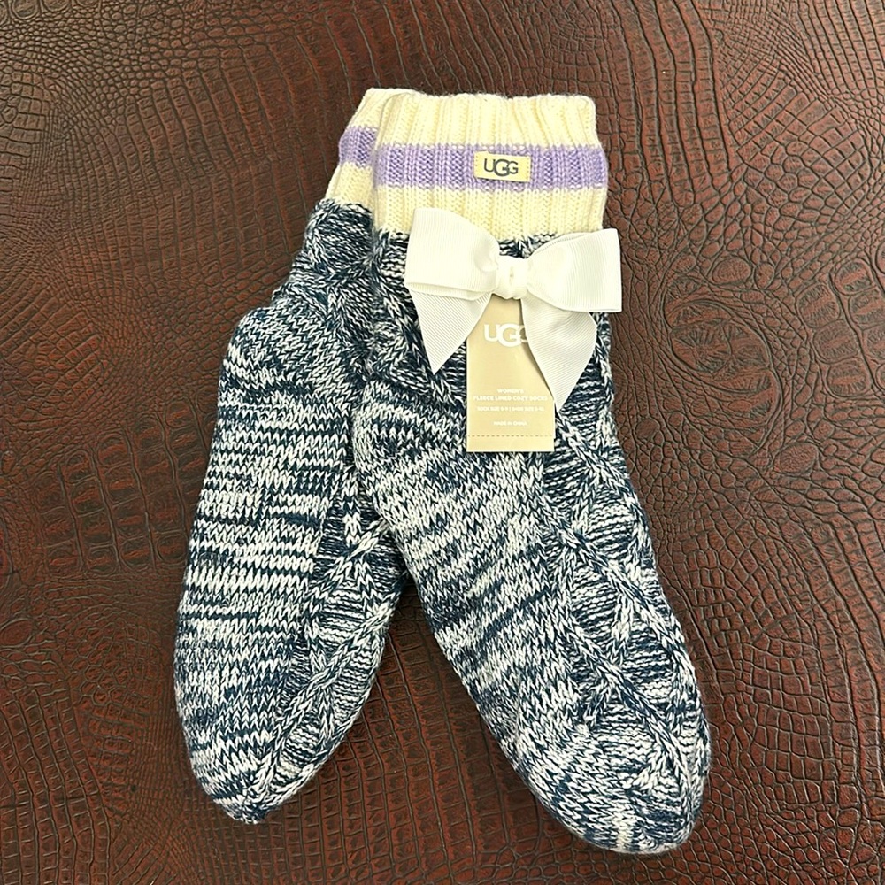 NWT Ugg fleece lined cozy socks.